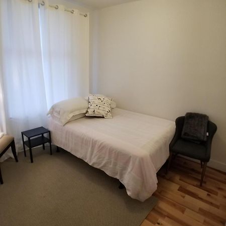 3 Bedroom Near Olympic Stadium Montréal Esterno foto