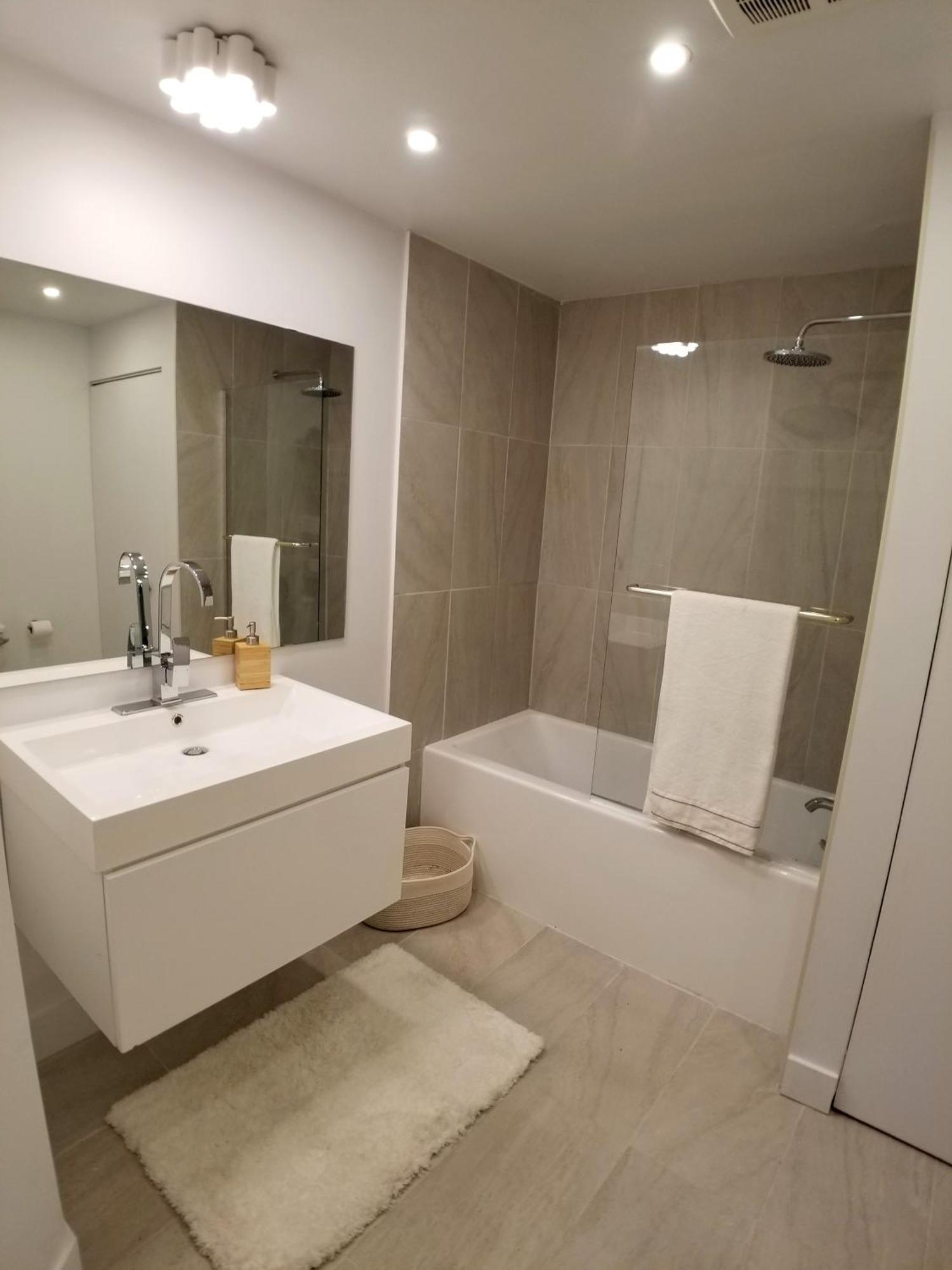 3 Bedroom Near Olympic Stadium Montréal Esterno foto